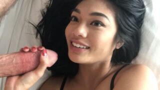 Nagulat si Burikat nang Ilabas ang Malaking Burat na Maugat